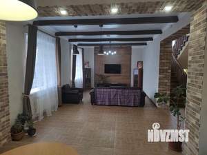 Дом 280м², 2-этажный, на длительный срок,