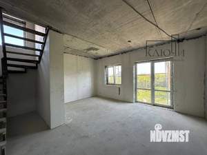 Дом 114м², 2-этажный, участок 4 сот.