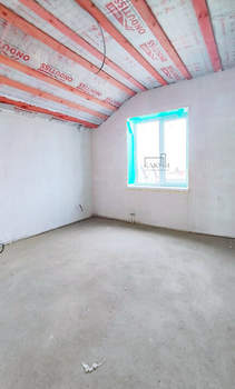 Дом 180м², 2-этажный, участок 5 сот.