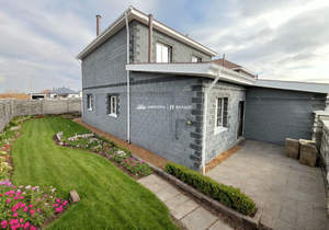 Дом 250м², 2-этажный, участок 4 сот.