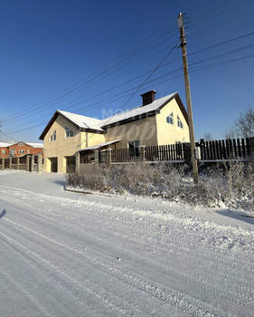 Дом 294м², 3-этажный, участок 4 сот.