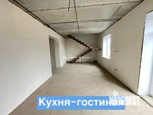 Дом 135м², 2-этажный, участок 4 сот.