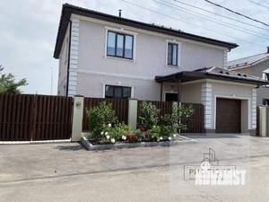 Дом 198м², 2-этажный, участок 4 сот.