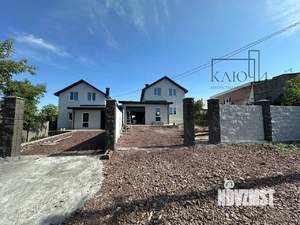 Дом 114м², 2-этажный, участок 4 сот.