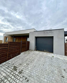 Дом 145м², 1-этажный, участок 7 сот.