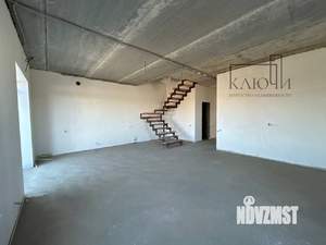 Дом 140м², 2-этажный, участок 6 сот.