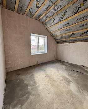 Дом 130м², 2-этажный, участок 4 сот.