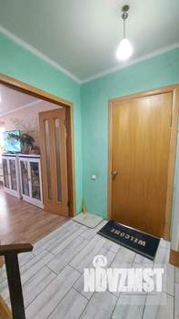 Таунхаус 230м², 3-этажный, участок 4 сот.