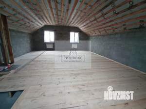 Дом 130м², 2-этажный, участок 5 сот.