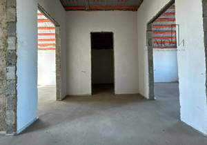 Дом 140м², 2-этажный, участок 5 сот.