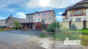 Таунхаус 230м², 3-этажный, участок 4 сот.