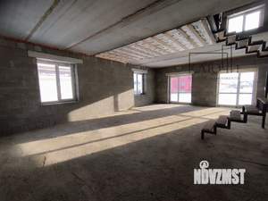 Дом 189м², 2-этажный, участок 5 сот.