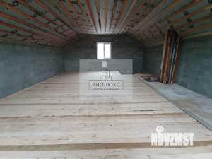 Дом 130м², 2-этажный, участок 5 сот.