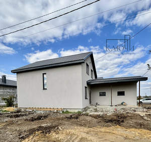 Дом 130м², 2-этажный, участок 4 сот.