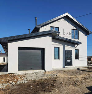 Дом 140м², 2-этажный, участок 5 сот.