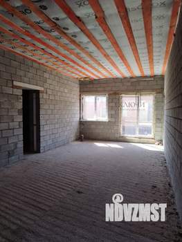 Дом 220м², 2-этажный, участок 4 сот.