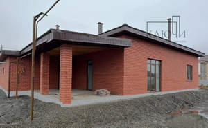 Дом 175м², 1-этажный, участок 8 сот.