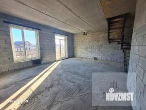 Дом 176м², 2-этажный, участок 7 сот.