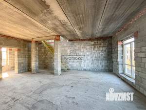 Дом 122м², 2-этажный, участок 4 сот.