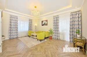 Дом 203м², 2-этажный, участок 9 сот.