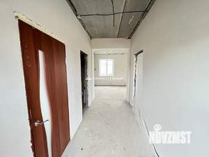 Дом 135м², 2-этажный, участок 4 сот.