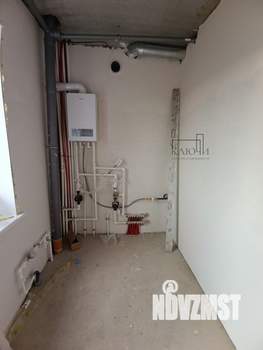 Дом 130м&sup2;, 2-этажный, участок 5 сот.  