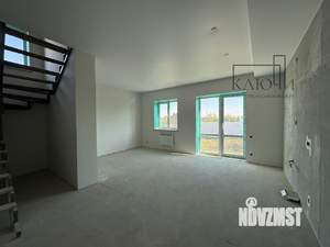 Дом 160м², 2-этажный, участок 5 сот.  