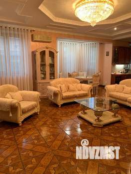 Коттедж 415м², 3-этажный, участок 14 сот.  