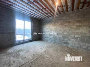 Дом 240м&sup2;, 2-этажный, участок 4 сот.  