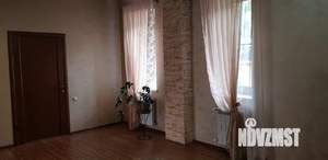 Дом 361м², 2-этажный, участок 10 сот.  