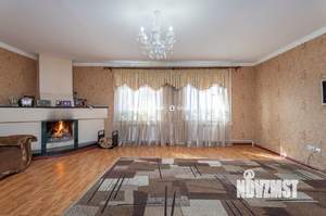 Дом 372м², 2-этажный, участок 8 сот.  