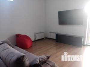 Дом 175м², 2-этажный, участок 9 сот.  
