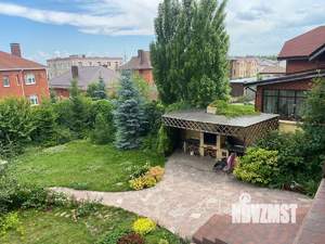 Дом 361м², 2-этажный, участок 10 сот.  