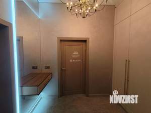 Дом 204м², 2-этажный, участок 10 сот.  
