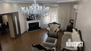 Дом 600м², 3-этажный, участок 6 сот.  