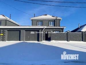 Дом 240м&sup2;, 2-этажный, участок 4 сот.  