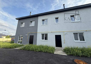 Дом 90м&sup2;, 2-этажный, участок 2 сот.  