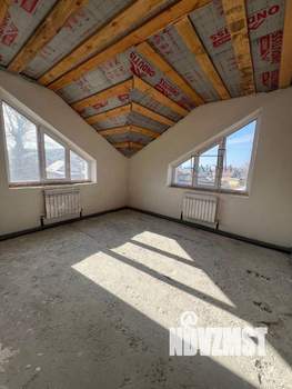 Дом 180м², 2-этажный, участок 5 сот.  