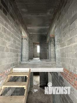 Дом 199м², 2-этажный, участок 5 сот.  