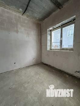 Таунхаус 90м², 2-этажный, участок 1 сот.  
