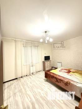 Дом 206м², 2-этажный, участок 9 сот.  