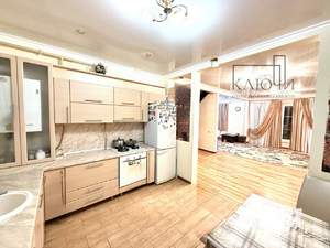 Дом 206м², 2-этажный, участок 9 сот.  