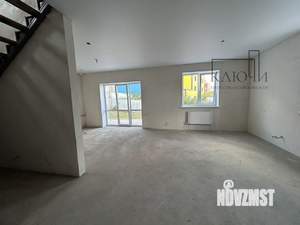 Дом 172м², 2-этажный, участок 4 сот.  