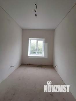 Таунхаус 250м², 2-этажный, участок 6 сот.  