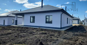 Дом 195м², 1-этажный, участок 6 сот.  