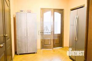 Дом 511м², 2-этажный, участок 11 сот.  