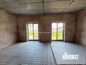 Дом 180м², 2-этажный, участок 5 сот.  