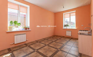Дом 259м², 3-этажный, участок 10 сот.  