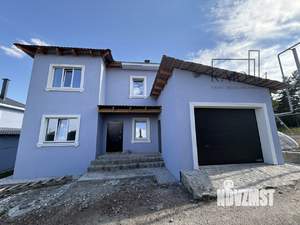 Дом 172м&sup2;, 2-этажный, участок 4 сот.  