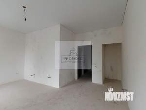 Таунхаус 250м², 2-этажный, участок 6 сот.  